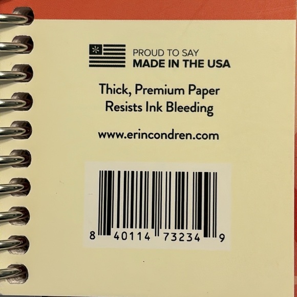 Erin Condron Undated Daily Wellness Planner - Picture 6 of 15